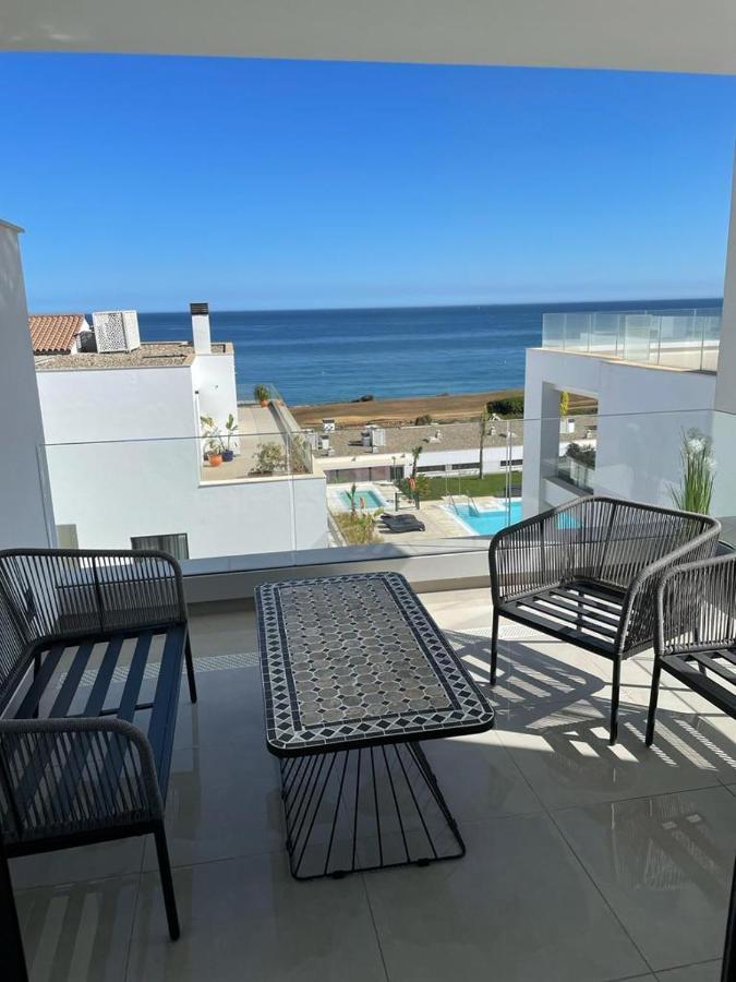 Modern Duplex In Alcaidesa Links II Apartment Exterior photo